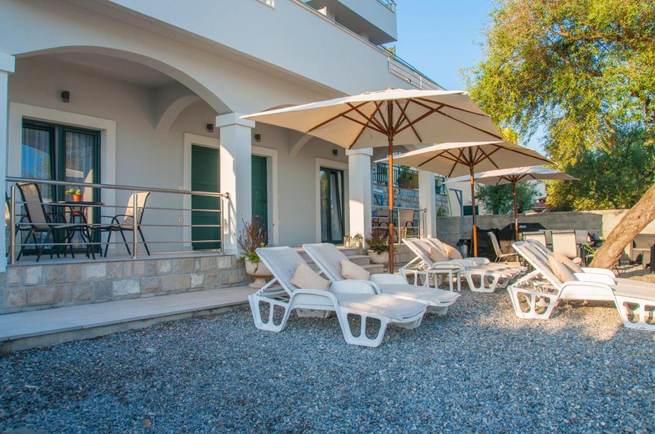 Beach Apartments Апартаменты *